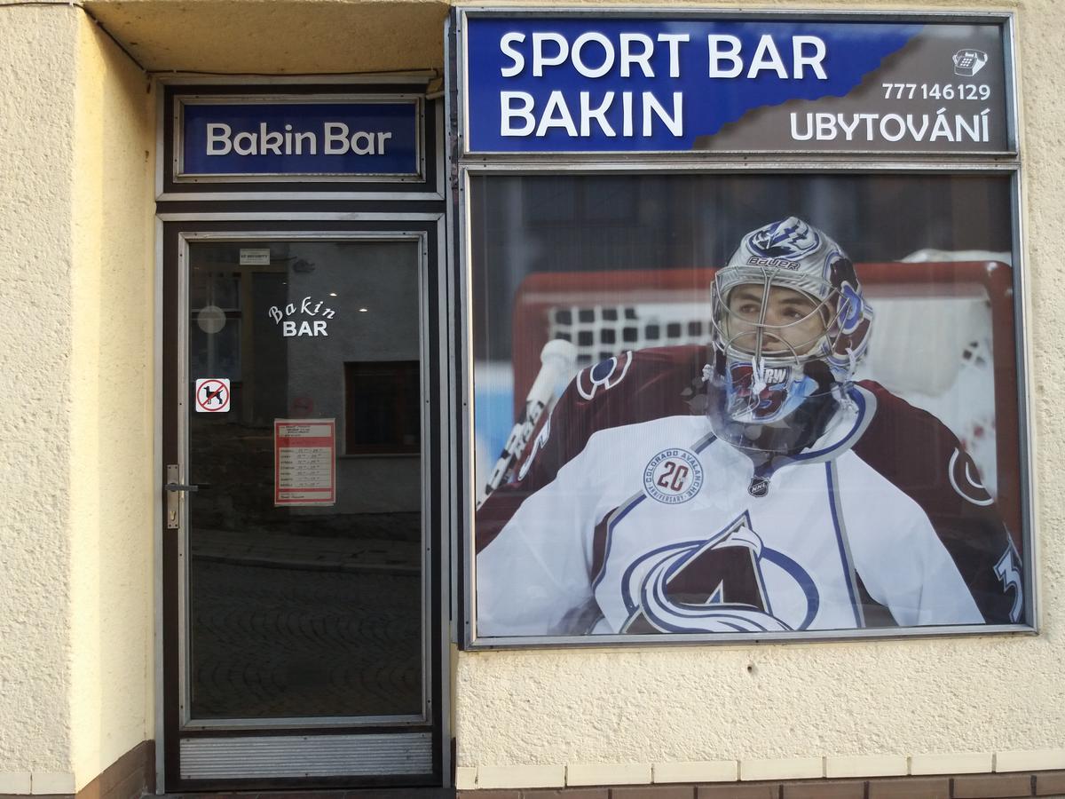 Bakin Bar Hotel Trebic Exterior photo